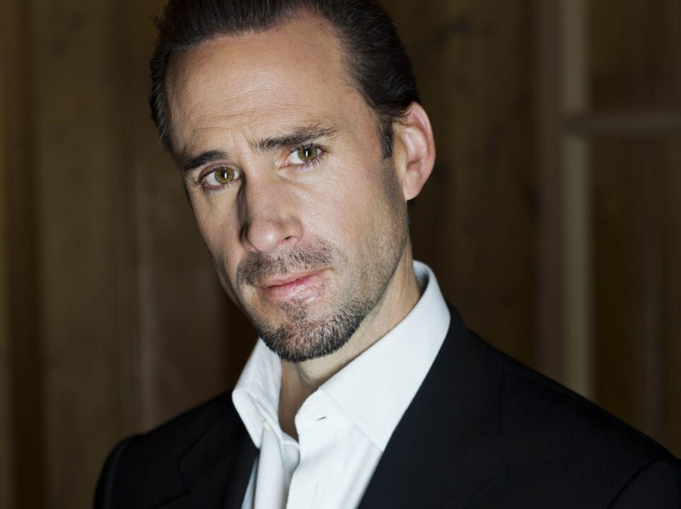 Joseph Fiennes Background images