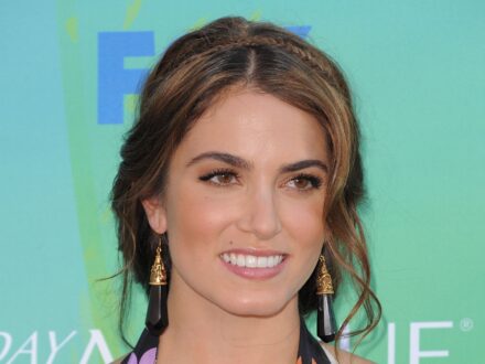 Nikki Reed HD Wallpapers