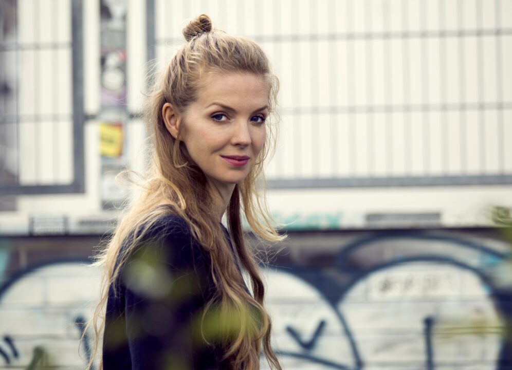 Pheline Roggan Wallpapers