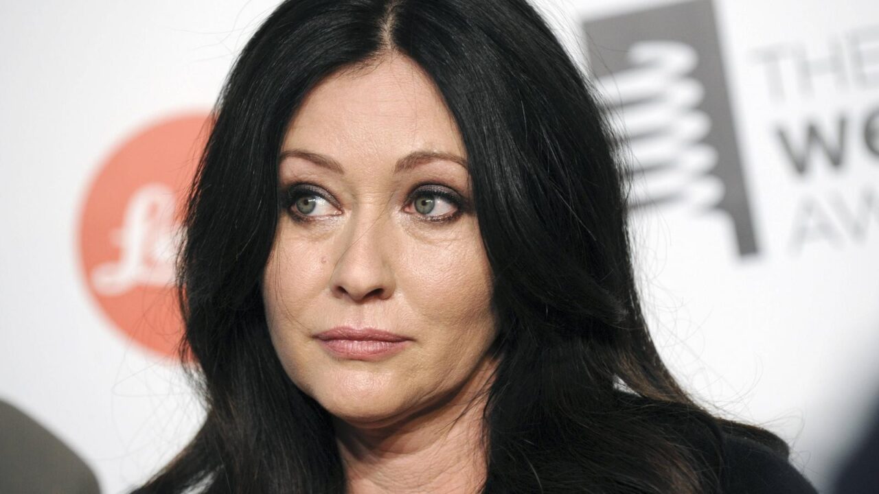Shannen Doherty Gallery