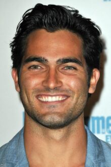 Tyler Hoechlin Pictures