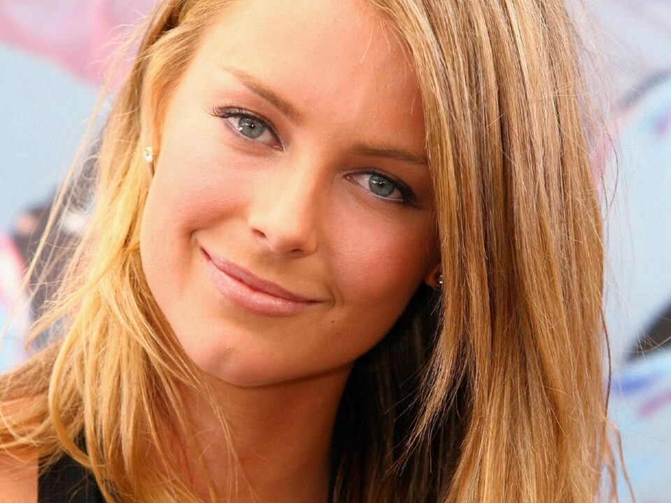 Jennifer Hawkins Photo Gallery