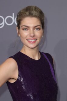 Jessica Hart Pictures