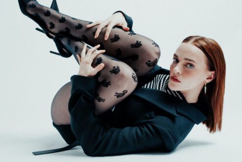 Madeline Brewer Wallpapers