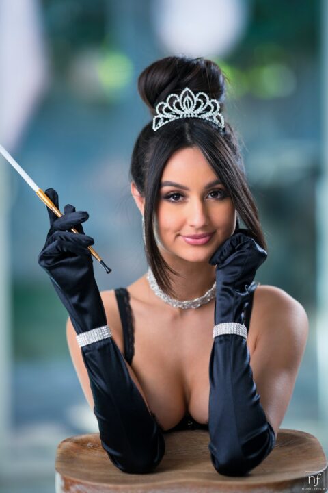 Eliza Ibarra Mobile Wallpapers