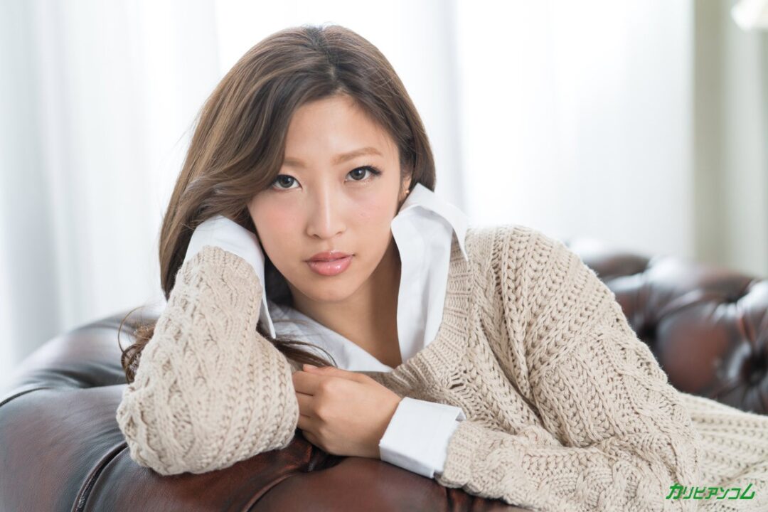 Emiri Momota Laptop Wallpapers