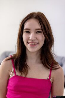 Maya Sinn Photo Gallery