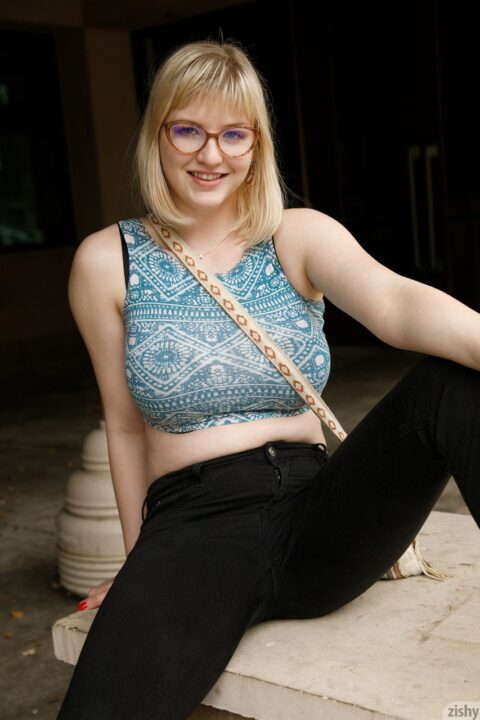 Vicky Chandler Gallery