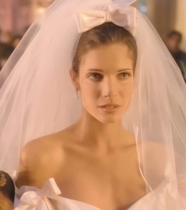 Stephanie Seymour Wedding Dress