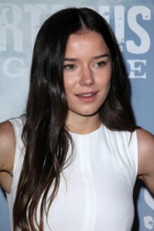 Pictures of Hanna Mangan Lawrence