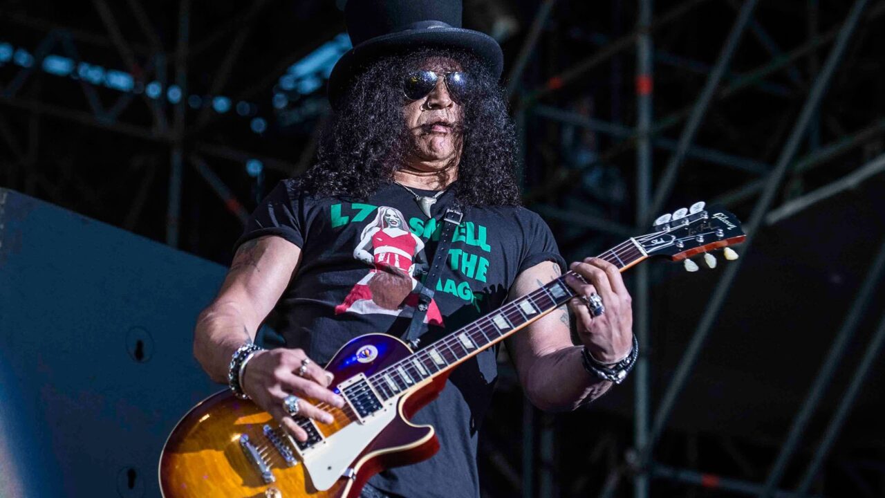 Slash Background images