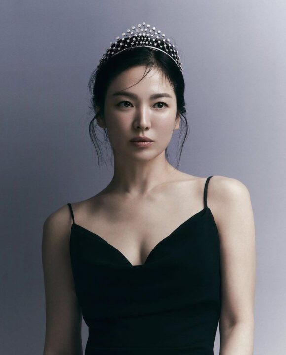 Song Hye Kyo Black Dress