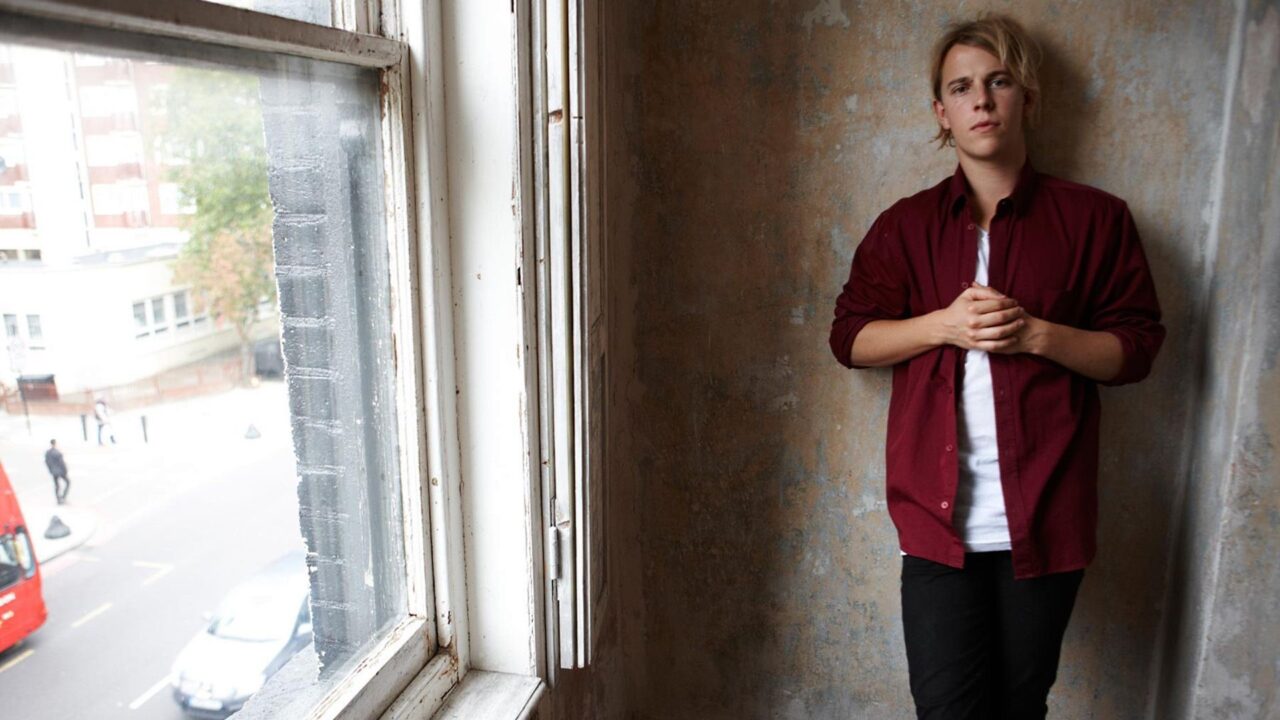 Tom Odell Gallery